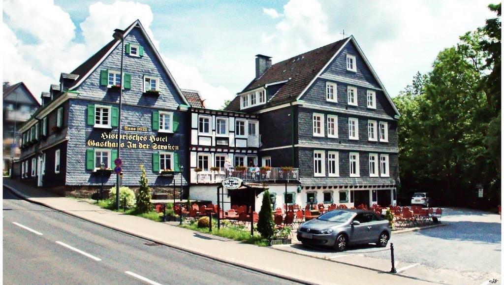 Hotel In Der Strassen Solingen Exterior photo